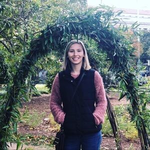 Meet your Posher, Caleen